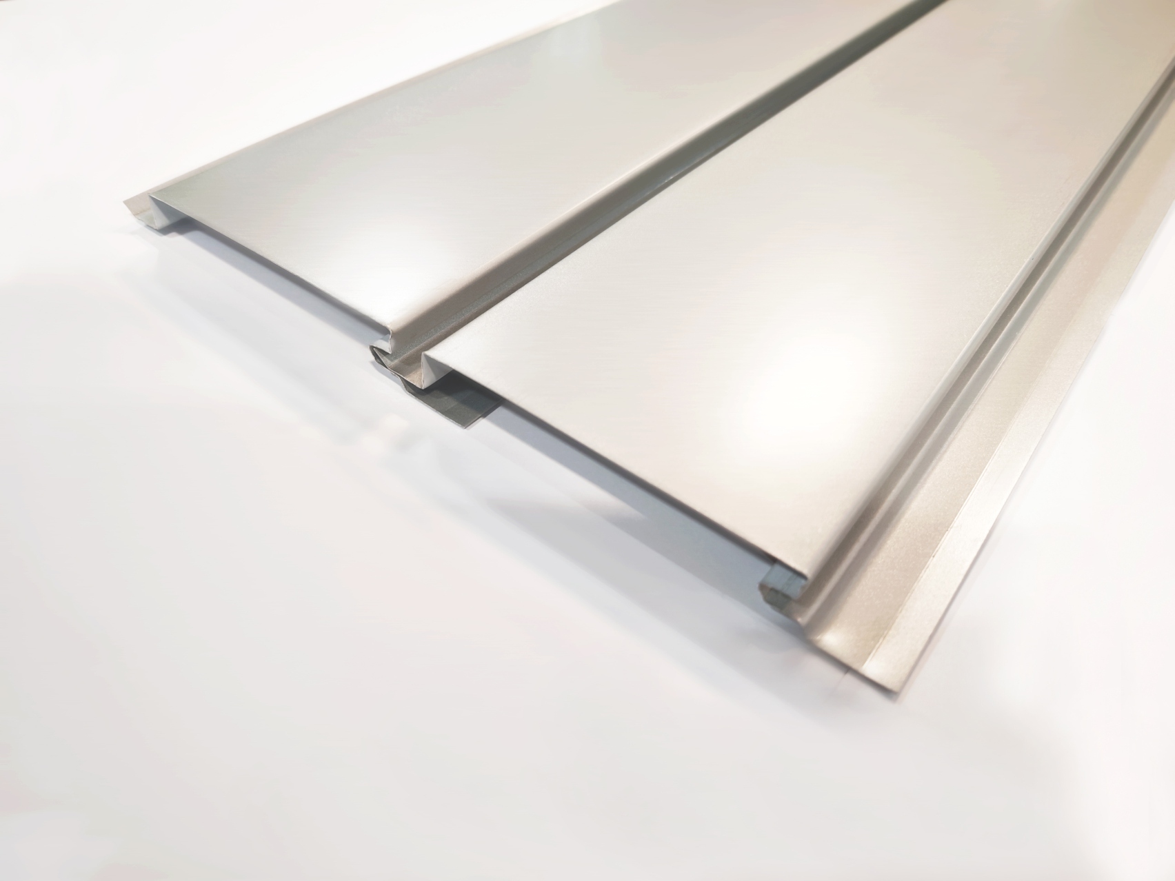 GPANEL 102 — Strip Ceiling